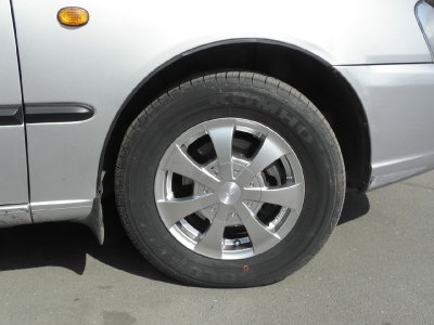 Акцент. Диски Racing Wheels R13. Шины Kumho KH-17